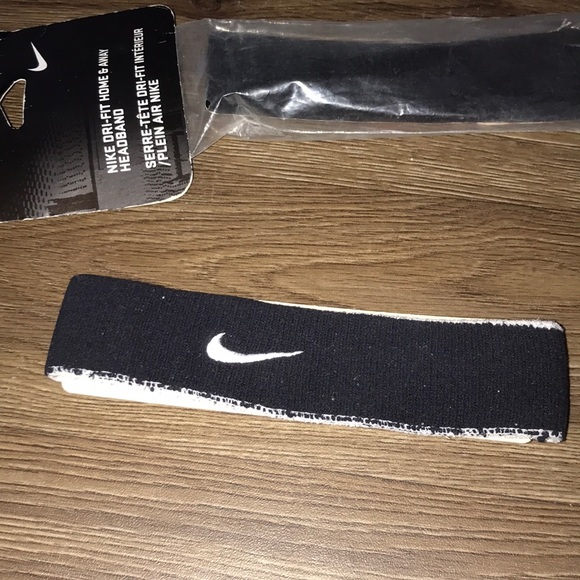 Reversable Two Tone Nike Headband Sweatband - Picture 2 of 3